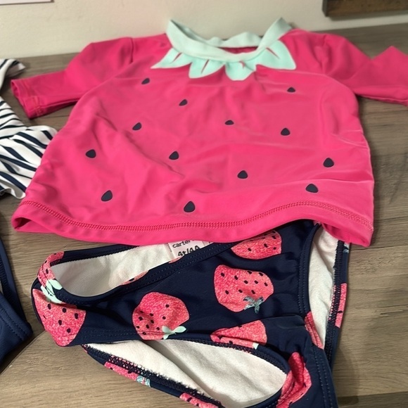 EUC! Disney 4T Minnie Mouse Rashguard Swim Set AND CARTER'S STRAWBERRY Rashguard - Picture 4 of 11
